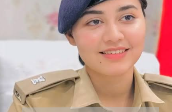 Anshika Verma IPS Biography